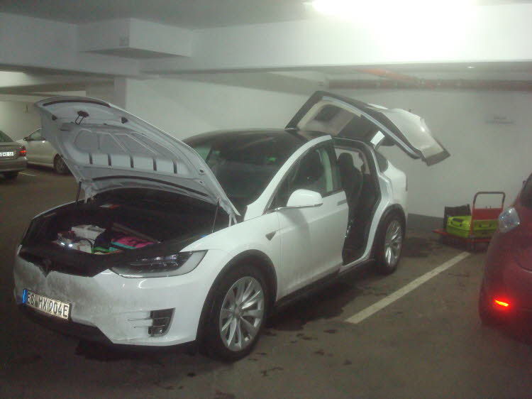 20171204 21h20 Einpacken in Tiefgarage